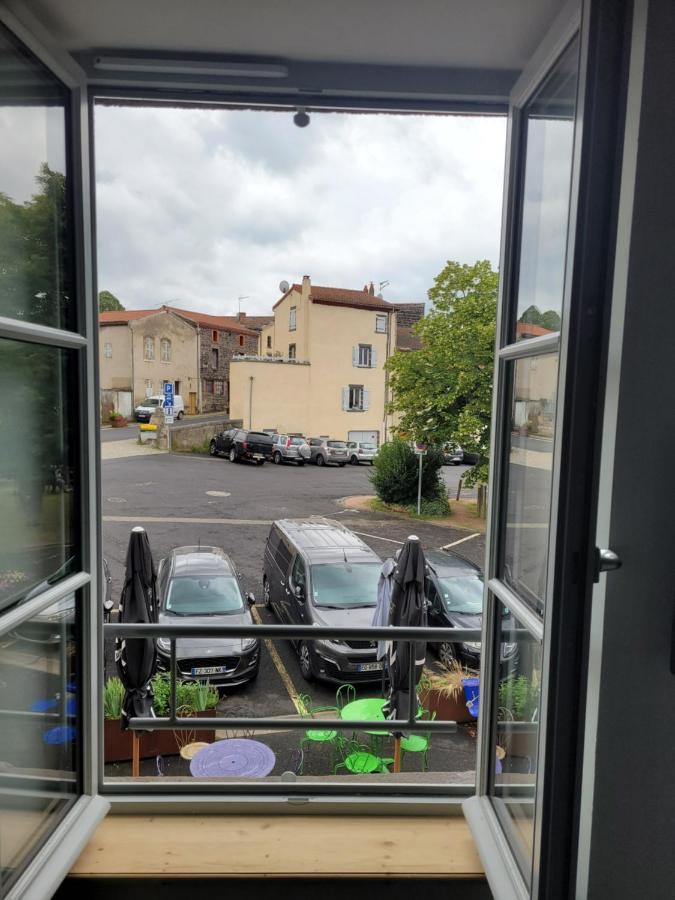 Chambres D'Hotes Du Bistrot D'Ici Saint-Saturnin  Bagian luar foto